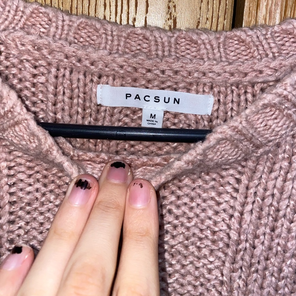 Pink Sweater - Picture 2 of 3